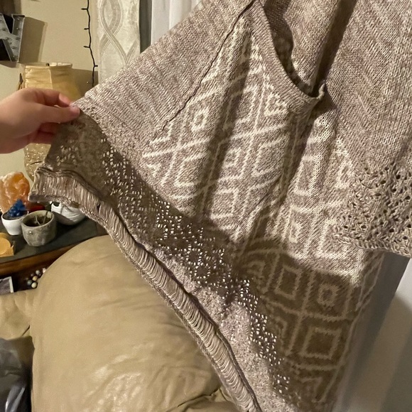 Paper Crane Handkerchief Cardigan - Picture 3 of 6